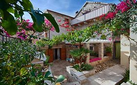 Villa Alma Komiza Island Vis